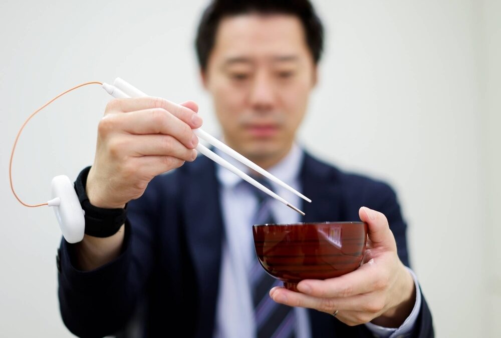 Japanese Researchers’ Innovative Tableware won the Nobel Prize